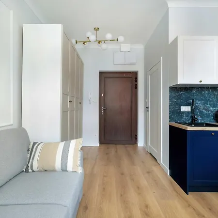 Stylish In The Old Town Of By Renters Apartment Poznan