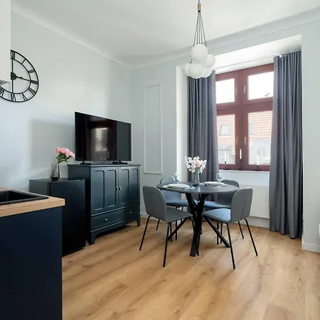Apartament Stylish In The Old Town Of By Renters
