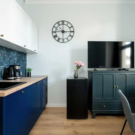 Stylish In The Old Town Of By Renters Poznań