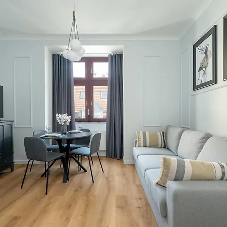 Stylish In The Old Town Of By Renters Poznan